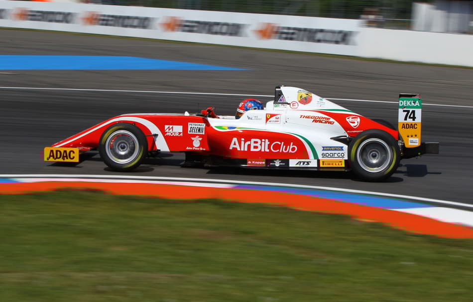 Enzo Fittipaldi luta por pódios na Áustria neste final de semana em etapa especial da F4 Alemã
