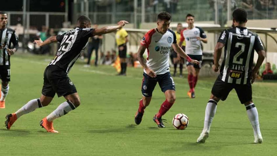 Técnico do San Lorenzo exalta a épica classificação contra o Galo