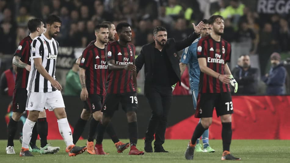 Milan reconquista vaga na Liga Europa após suspensão da Uefa