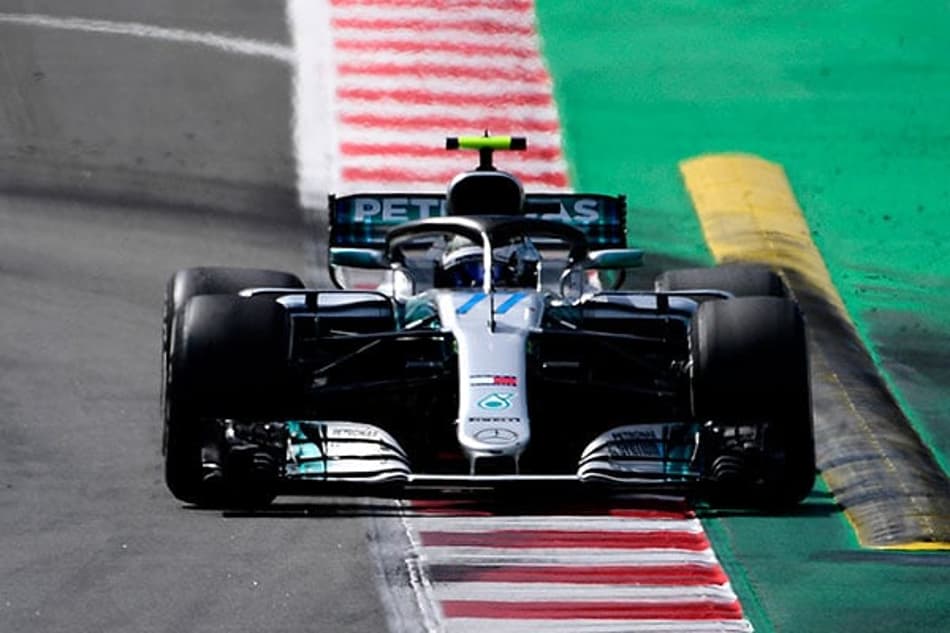 Bottas na frente na manhã do último dia de testes em Barcelona