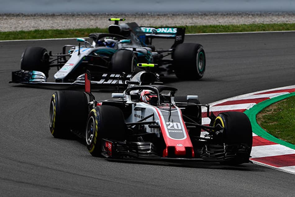 Kevin Magnussen comemora pontos e posição no Mundial de Construtores