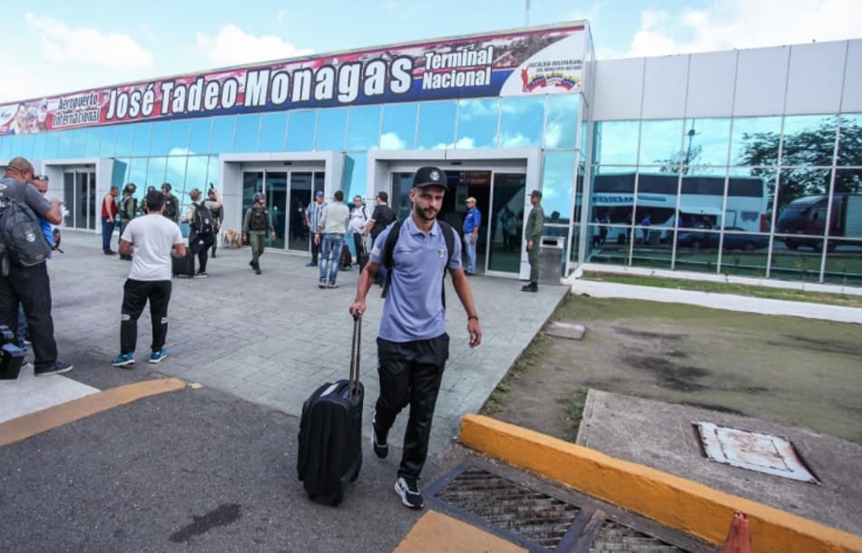 Com apenas cinco titulares, Grêmio desembarca na Venezuela para duelo na Liberta