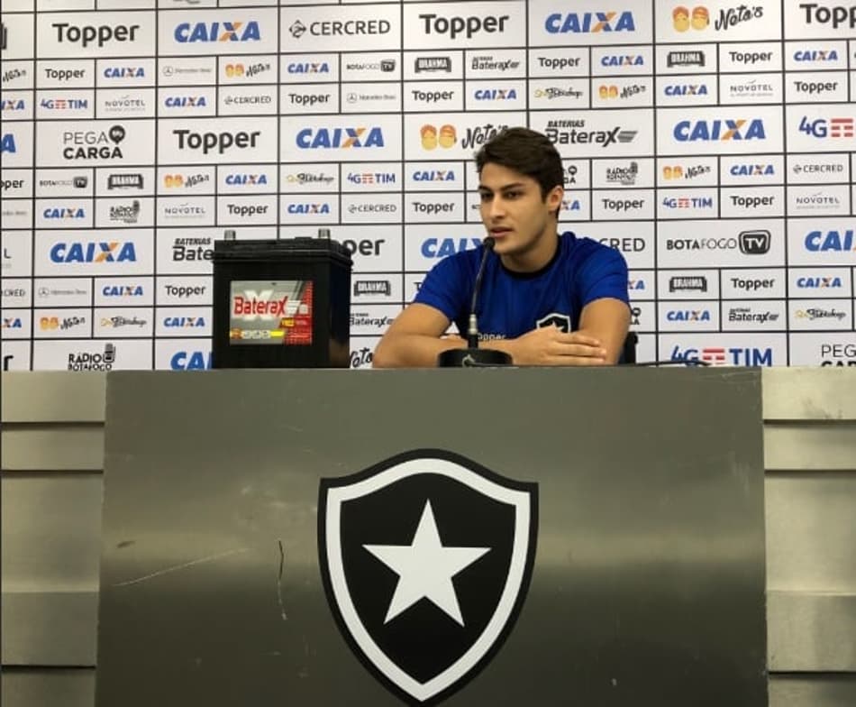 Garçom e em alta, Marcinho admite: 'Passei das minhas expectativas'