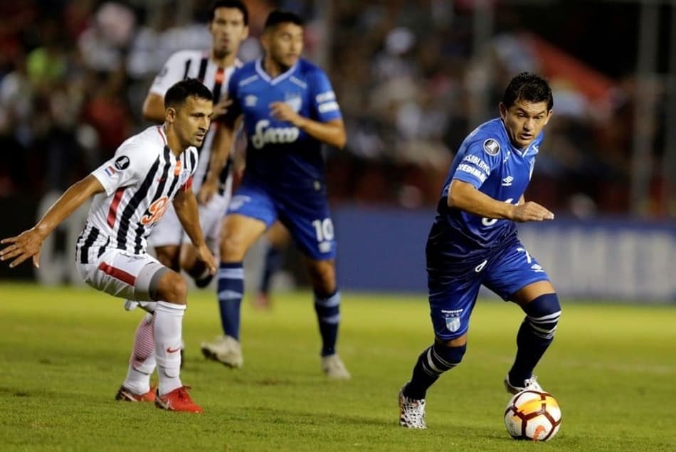 Libertad e Atlético Tucumán terminam empatados em Assunção