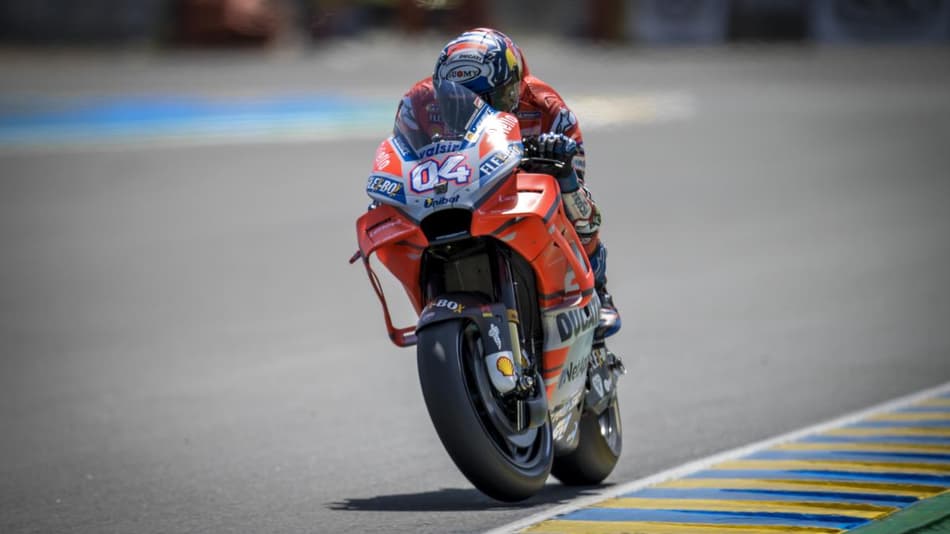 Andrea Dovizioso indica preocupação com ascensão de Rossi e Viñales