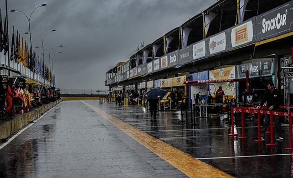 Stock Car: Chuva impede definição do grid em Santa Cruz do Sul; programação é alterada