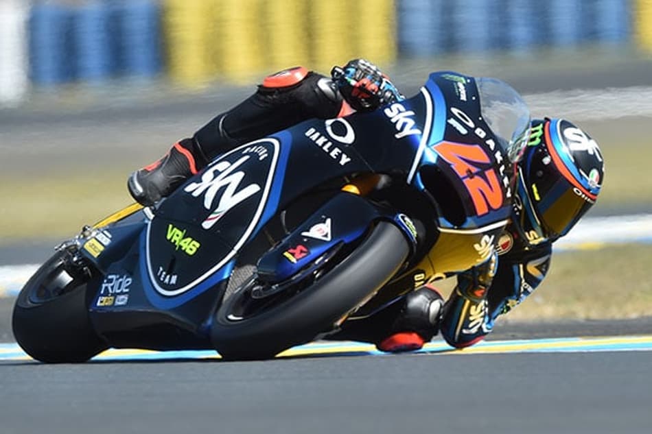 Luca Marini vence na Malásia e título da Moto2 fica com Francesco Bagnaia