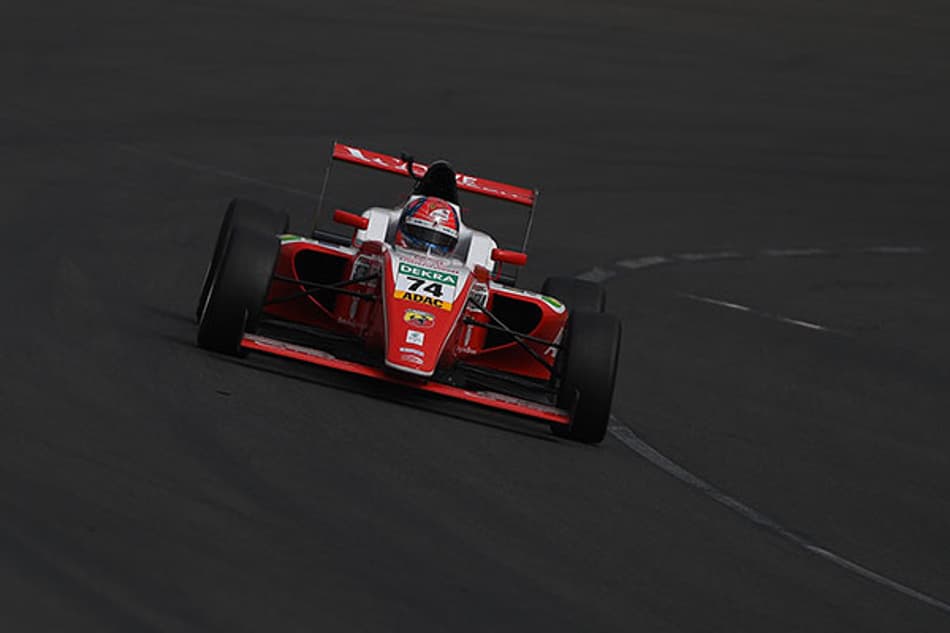 Após pódio e dois sextos lugares, Enzo Fittipaldi é quarto colocado na F-4 Alemã