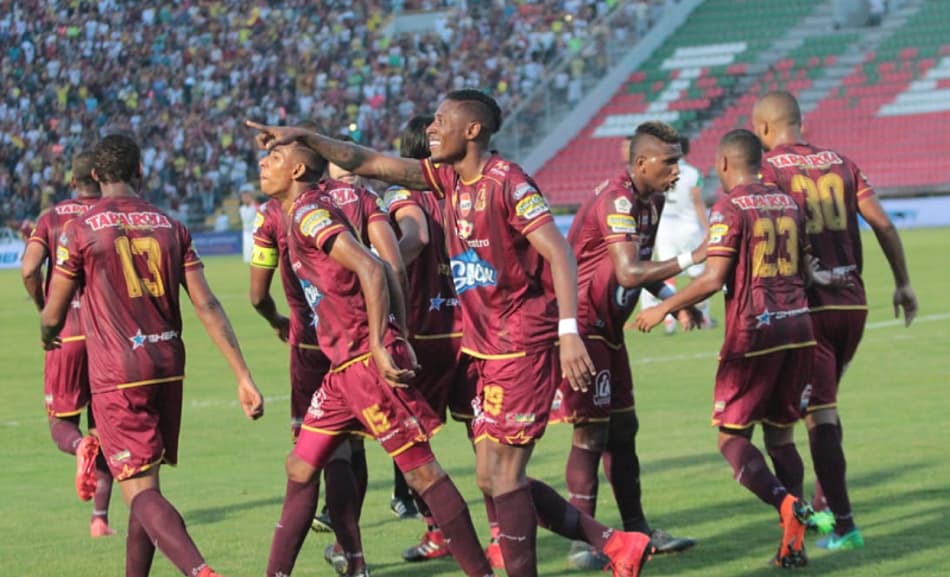 Viradas marcaram definição das semifinais na Liga Águila