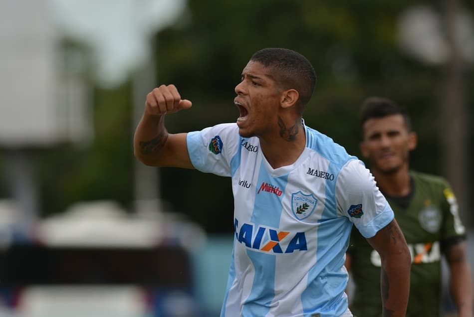 Jovem atacante do Londrina é emprestado para a Chapecoense