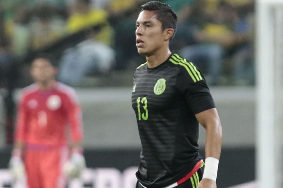 Jogador mexicano diz que se vê levantando a taça da Copa do Mundo