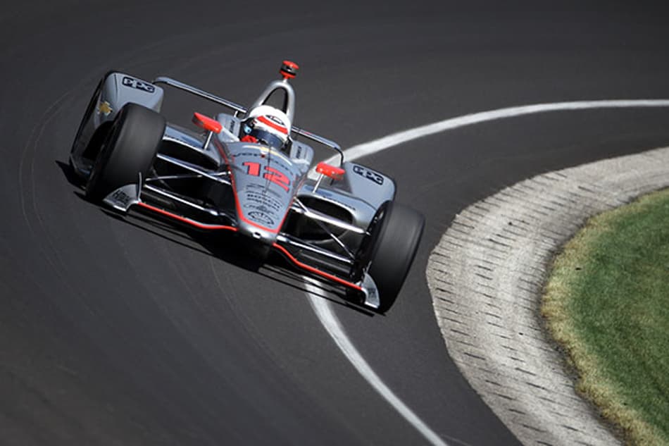 Power vence as 500 milhas de Indianápolis, Leist em 13º, Castroneves e Kanaan abandonam