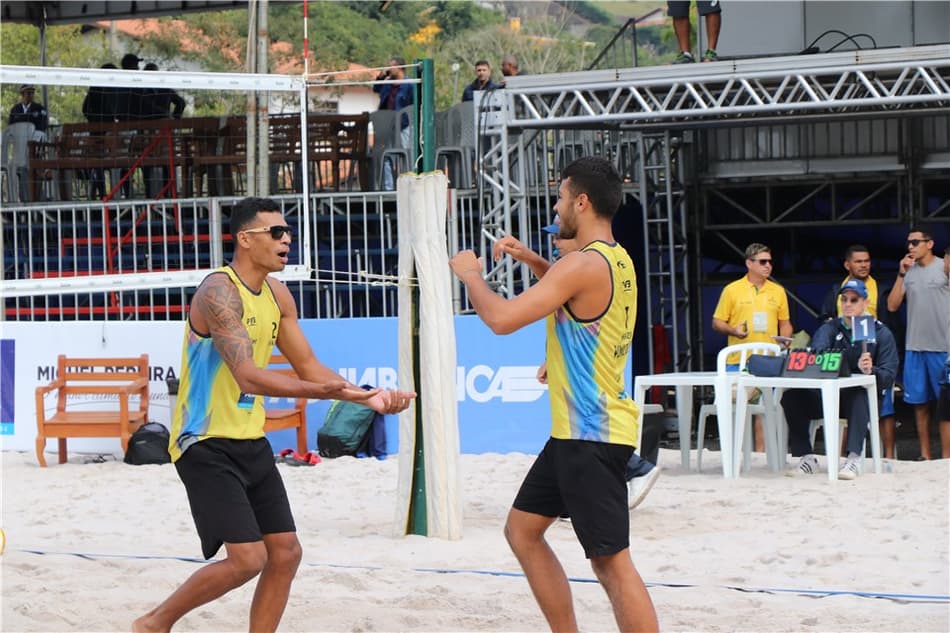 Brasileiros levam cinco das seis medalhas no Circuito Mundial