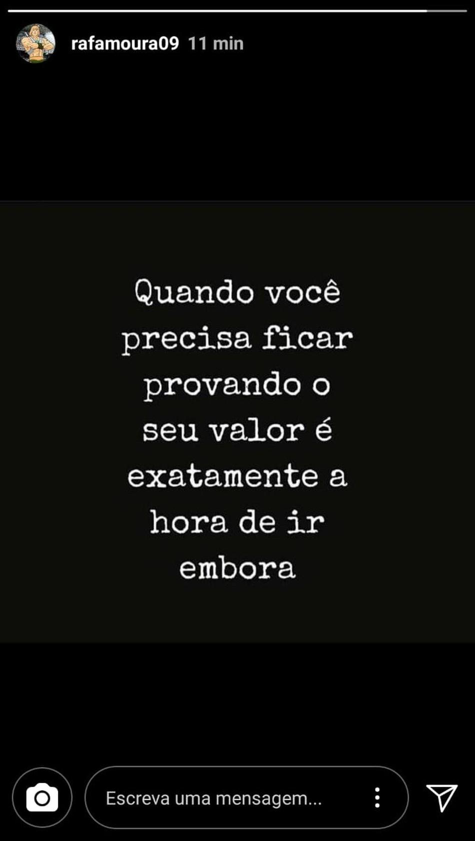 Com tom de despedida, Rafael Moura publica mensagem questionável