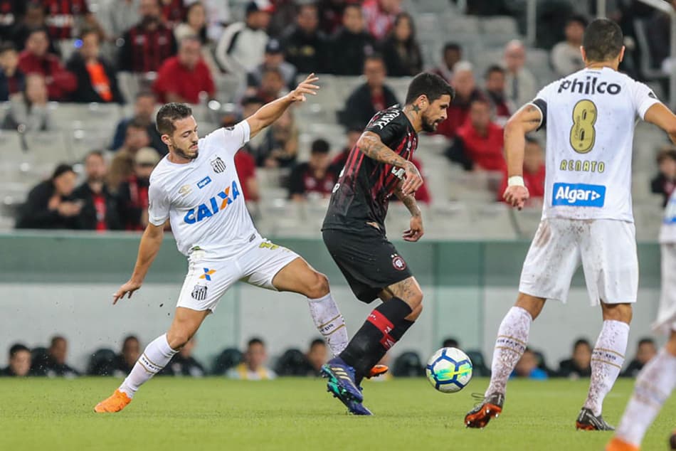 Bruno Henrique lamenta má fase do Santos e afirma: ‘Erros punem’