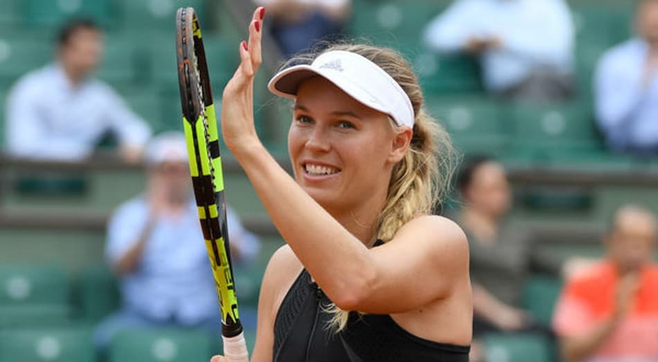 Wozniacki bate Sabalenka e é bicampeã em Eastbourne