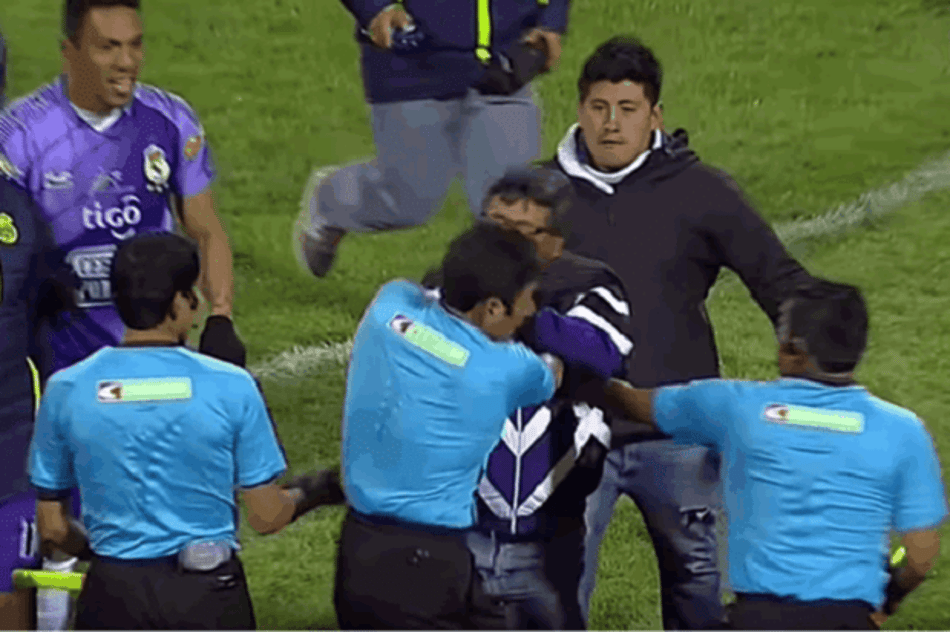 Em jogo de quatro expulsões, presidente de clube agride árbitro na Bolívia