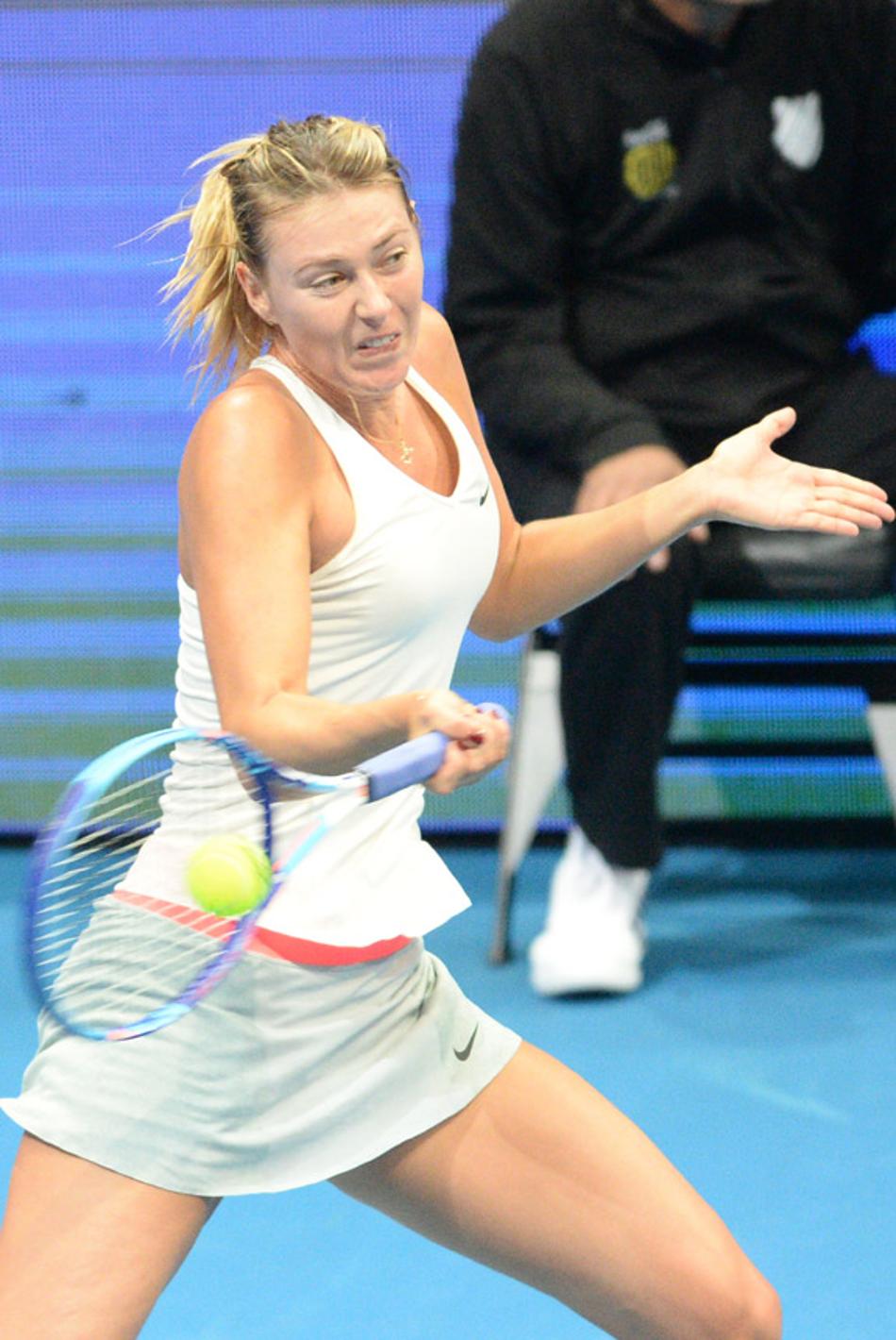 Sharapova leva virada incrível de 132 do mundo em Wimbledon