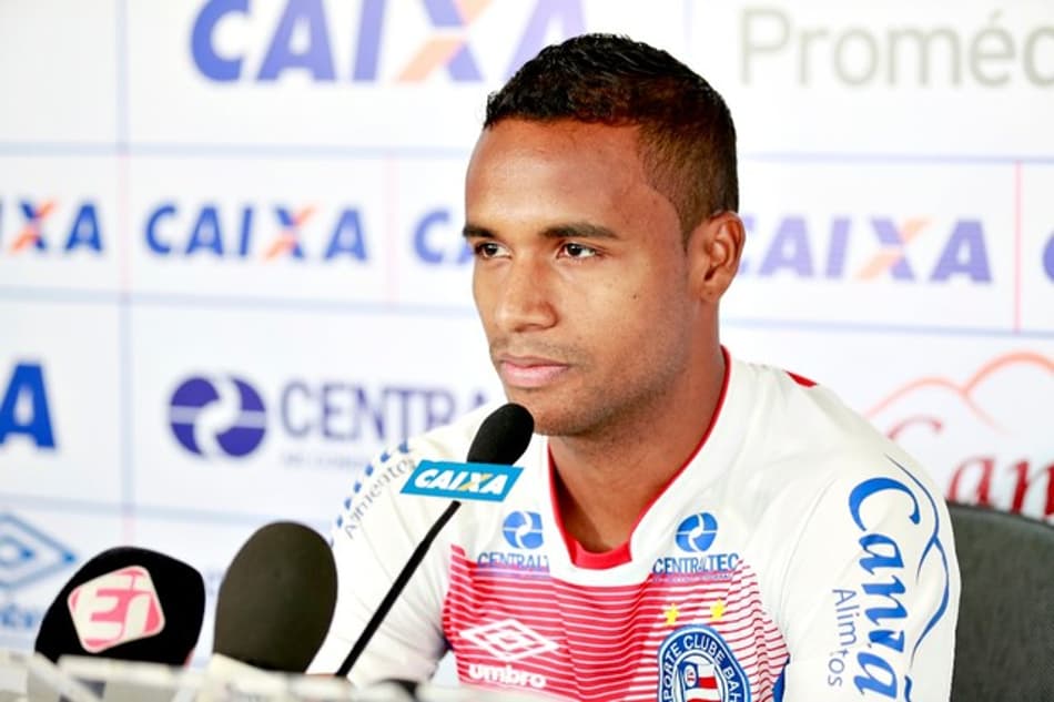 Atacante do Bahia sobre jejum fora de casa: "Incomoda todo mundo"