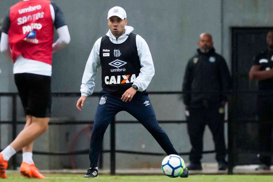 Santos ajusta detalhes finais para amistosos no México durante a Copa