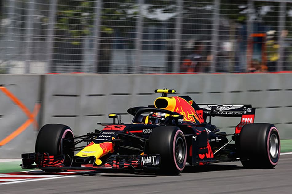 Verstappen “responde” na pista, diz Horner
