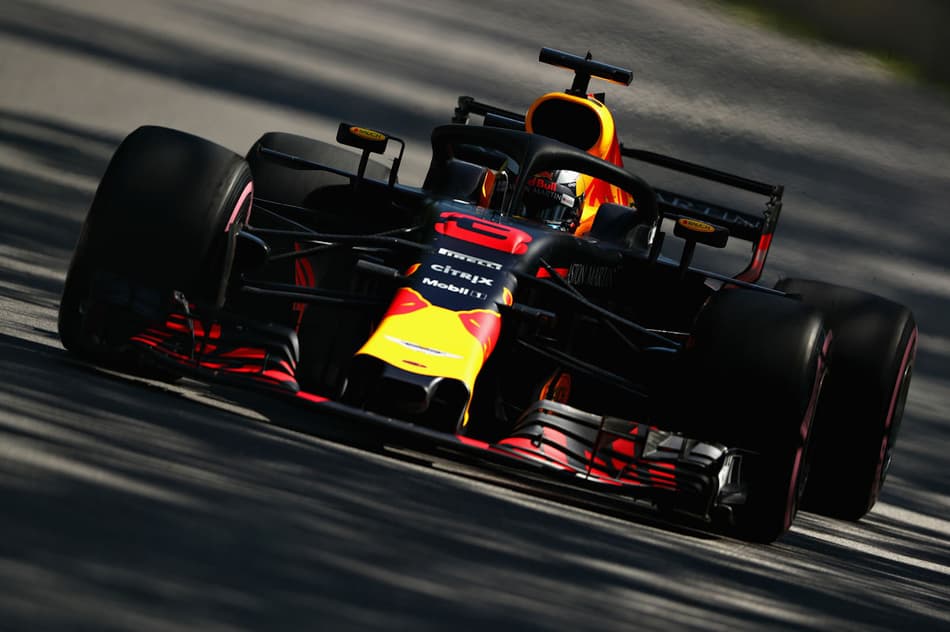 Insatisfeito com a sexta posição no grid, Ricciardo ressaltou ritmo de corrida da Red Bull