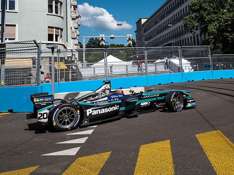 F-E: Mitch Evans conquista em Zurique a primeira pole-position da Jaguar
