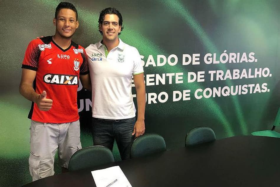 Ex-goleiro do Galo assina com América-MG para integrar Sub-20