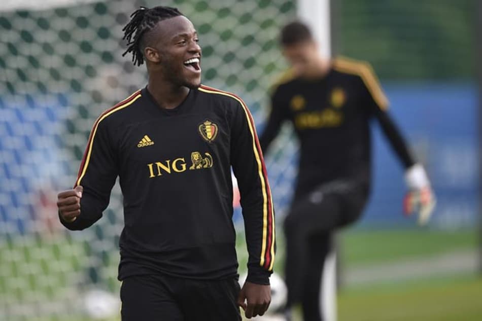 Valencia chega a um acordo com o Chelsea pelo atacante Batshuayi