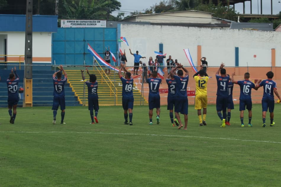 Fim de semana de Copa, futebol, Alzirão… mas de maneira diferente