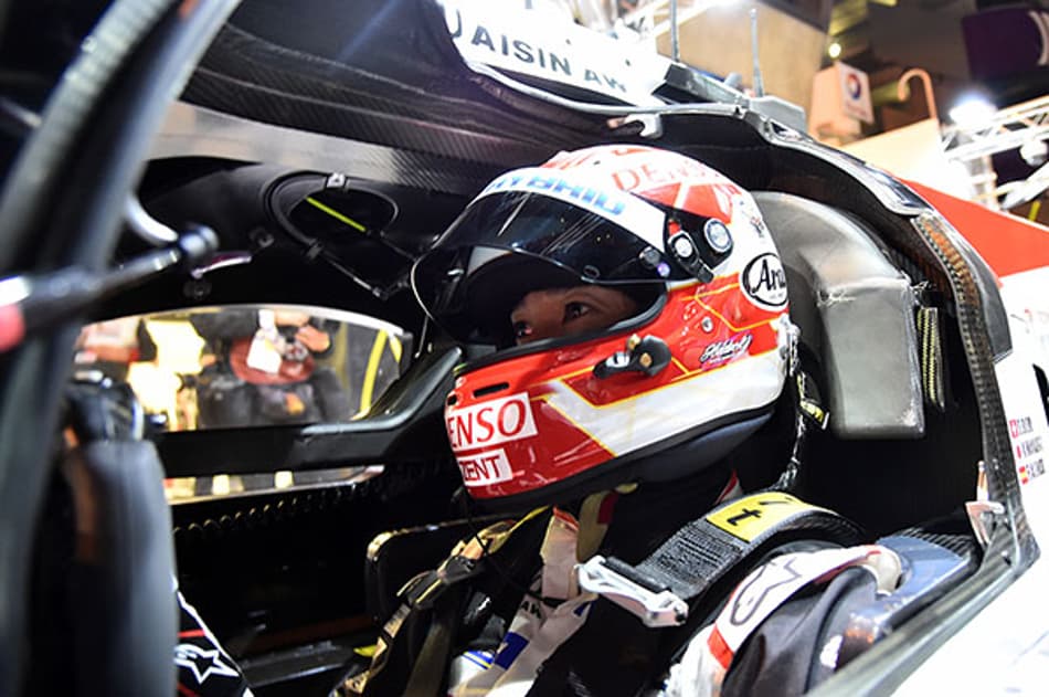 Alonso elogia Nakajima pela “extraordinária” volta pole em Le Mans