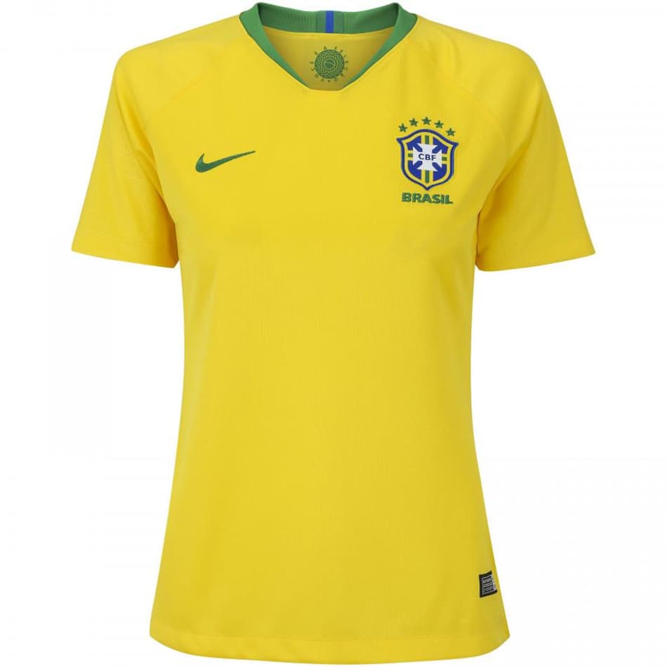 Procura por camisas femininas da Seleção cresce duas vezes mais que as masculinas