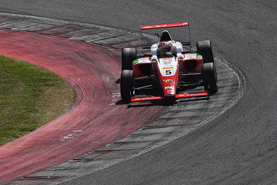 Petecof disputa penúltima rodada tripla do Campeonato Alemão de F4