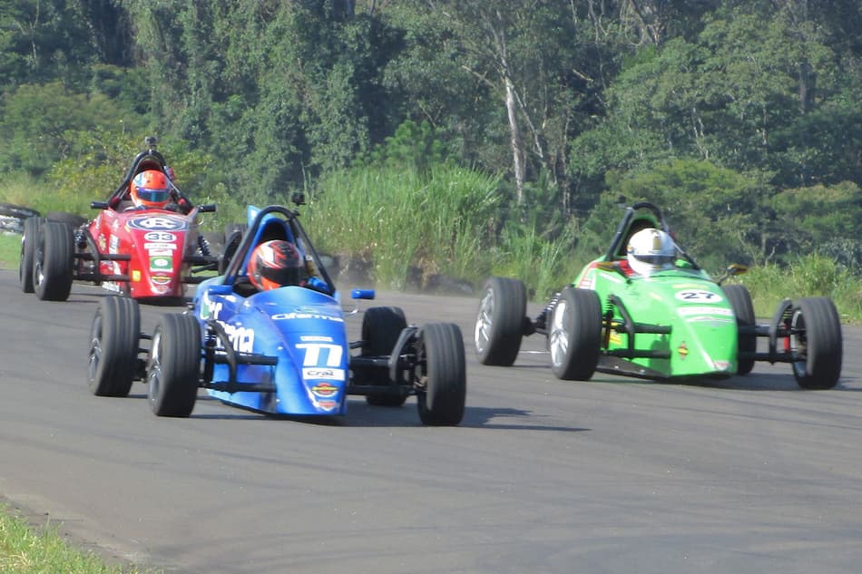 FVee na Copa dá oportunidade a jovens pilotos neste sábado, em Piracicaba