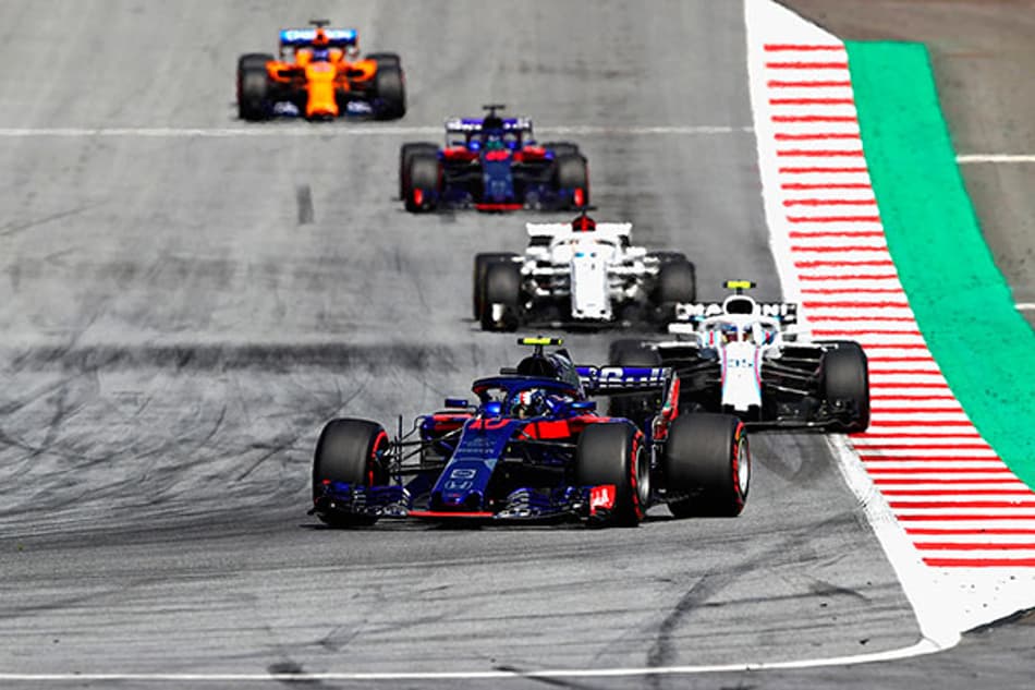 Gasly teve dificuldades de terminar a corrida com o carro danificado: “Quase saí da pista umas 20 vezes”