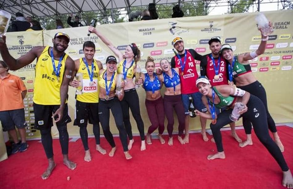 Brasileiros sobem ao pódio na etapa do Circuito Mundial em Varsóvia