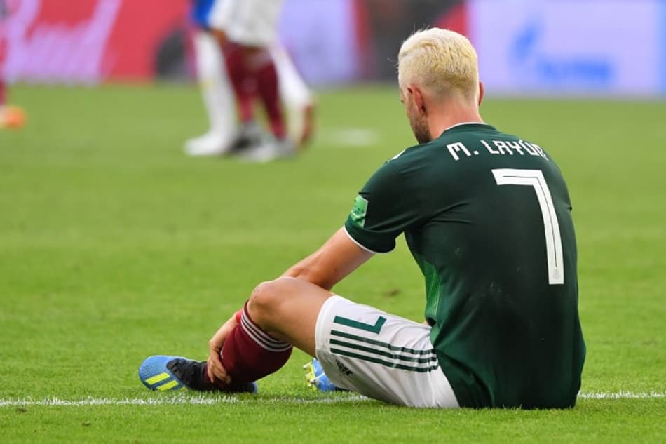 Lateral do México denuncia racismo por parte de assistente em jogo nos EUA