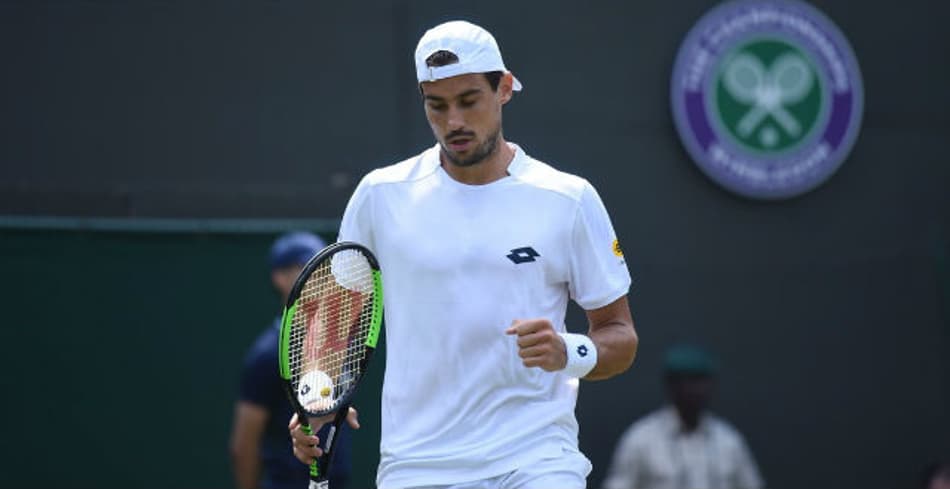 Atual vice-campeão, Cilic leva incrível virada de argentino e cai em Wimbledon