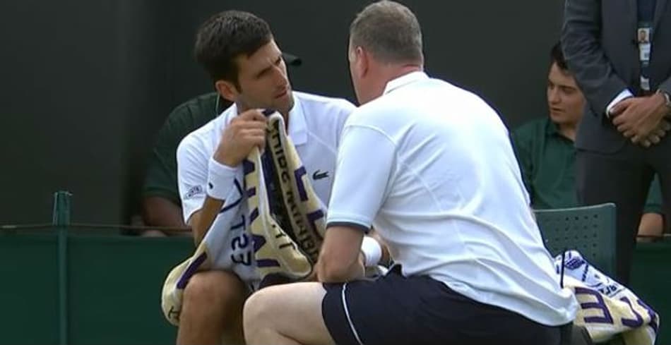 Djokovic minimiza problema físico após vitória em Wimbledon