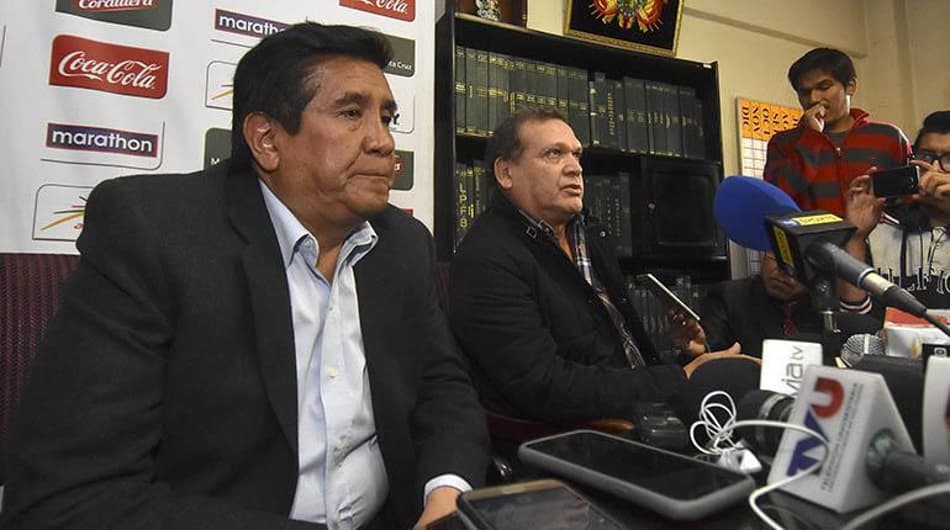 Problemas financeiros afetam calendário do futebol na Bolívia