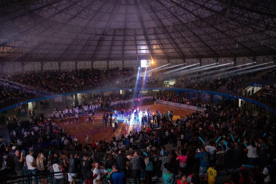 Blog Saque: Suzano inaugura ginásio e sonha agora em montar equipe