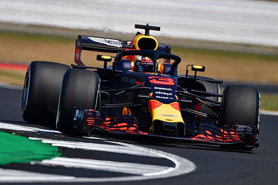 F1: Ricciardo testa novo motor na sexta-feira, antes de tomar punição no grid