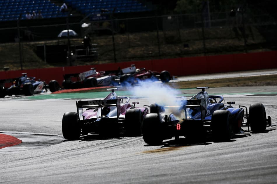 Quebra de motor tira Sérgio Sette da corrida deste sábado no Mundial de F2