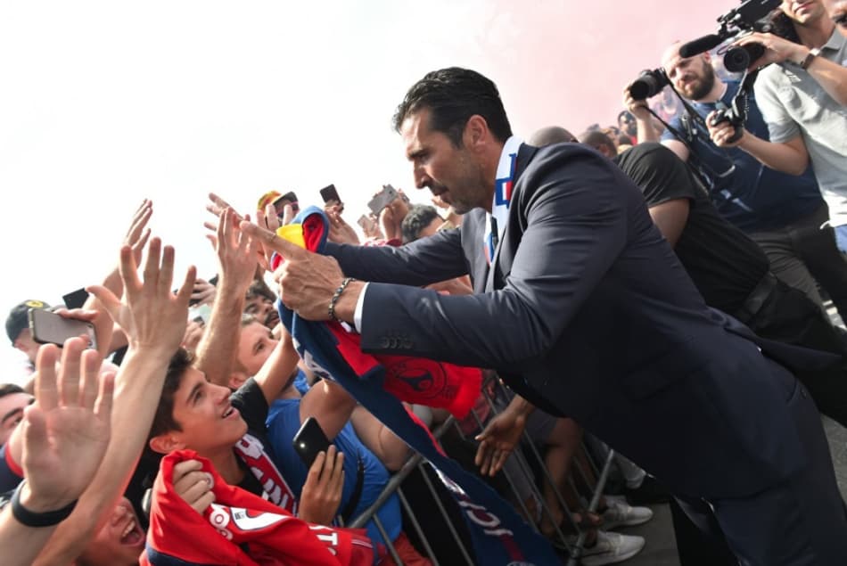 LANCE! aponta o que Buffon pode agregar de positivo para o PSG