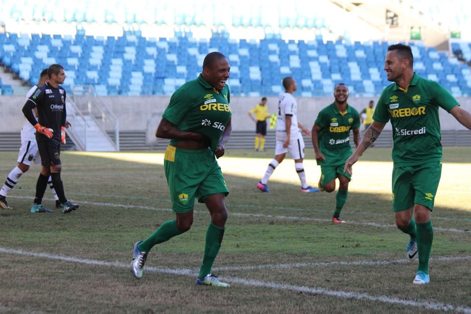 Destaque do Cuiabá, Marino celebra boa fase na Série C do Brasileiro