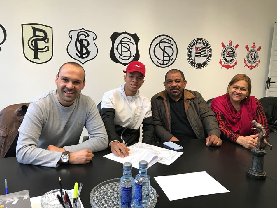 Maurício Chiodin (empresário), Bilu e os tios Carlos Alberto e Dalice