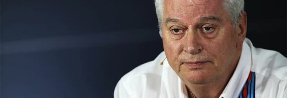 F1 considera equipes com um ou três carros