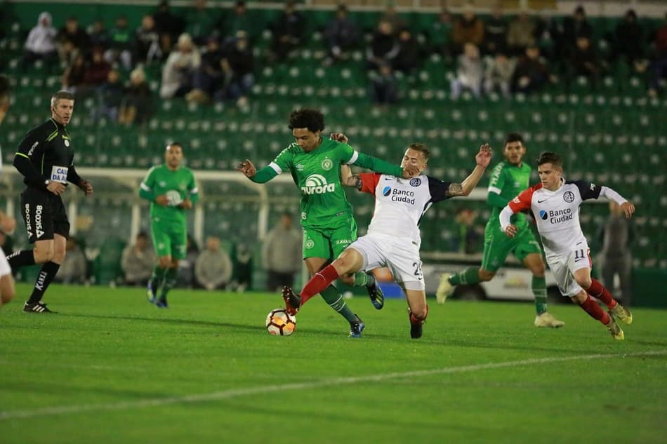 Após três meses fora dos gramados, Osman sente que está recuperado