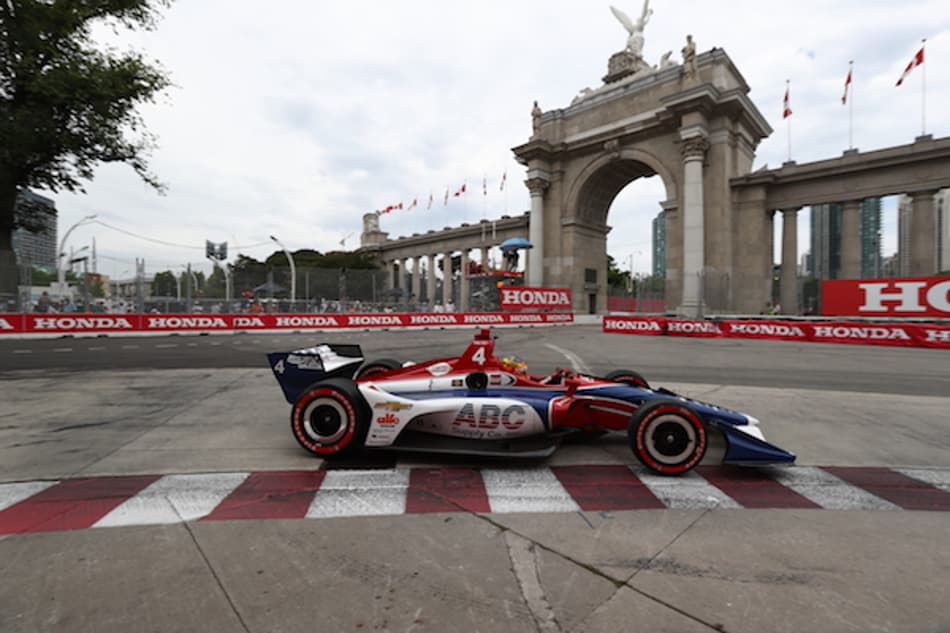Matheus Leist estreia em Toronto com top-10 em primeiro treino livre da Indy
