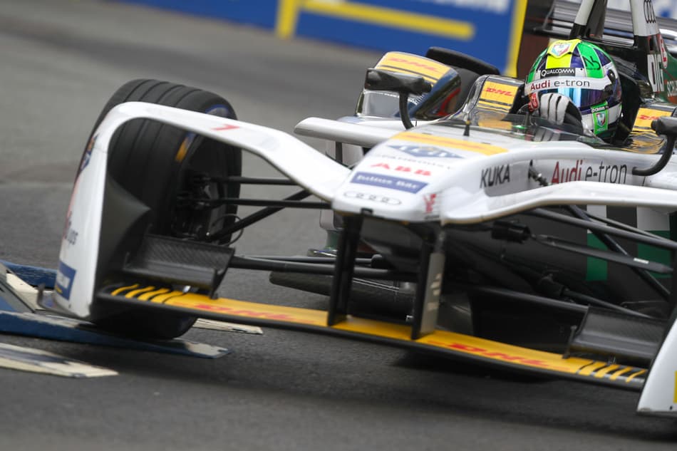 VÍDEO: Melhores momentos da primeira corrida do ePrix de Nova York, 11ª etapa da FE 2017/18